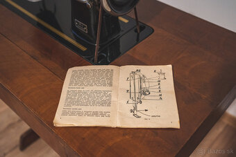 Šijací stroj Lada - Westpoint 121 z roku 1955 - 11