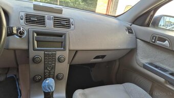 Volvo V50 1,6D 80,50kw kód motora: D4164T - 11