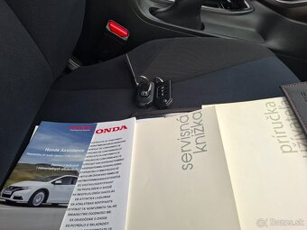 Honda Civic 1.4i-vtec 2014 (FK1) 73kw M6 - 11