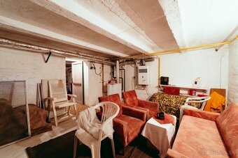 4i RODINNÝ DOM, HOLÍČ, Potočná ulica - 11