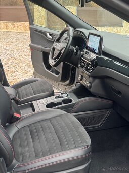 Ford Kuga 2.0 TDCi EcoBlue 190k  ST-Line A/T AW - 11
