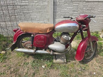 Jawa 350 typ 354 - 11