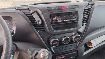 IVECO DAILY - 11