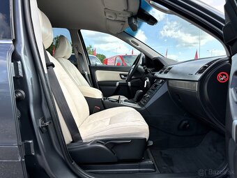 Volvo XC90 XC 90 D5 Momentum A/T - 11
