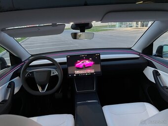 Predám TESLA MODEL Y JUNIPER LONG RANGE skladom - 11