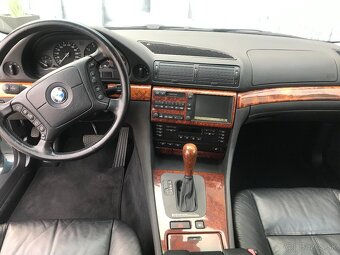 BMW Řada 7 740i, 2.MAJITEL, BEZ KOROZE - 11