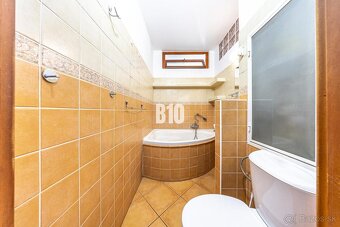 PRIESTRANNÝ 2 IZBOVÝ BYT VO VYHĽADÁVANEJ LOKALITE NA SEVERE  - 11