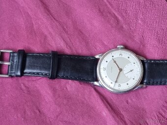 Veľké,náramkové hodinky,CYMA. - 11