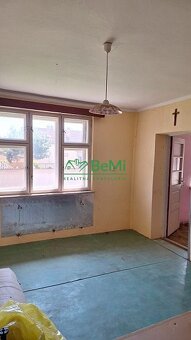 Starší dom na luxusnom pozemku - 11