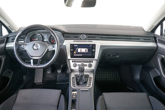 34-VOLKSWAGEN Passat, 2018,nafta,2.0TDI Comfortline,110kW - 11