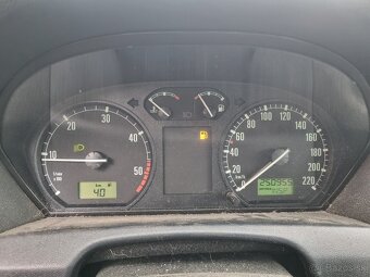 SKODA FABIA 1.9SDi COMBI  ROK-2003 - 11
