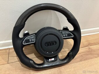 RS AUDI VYHRIEVANY KARBONOVY VOLANT S RS PADLAMI - 11