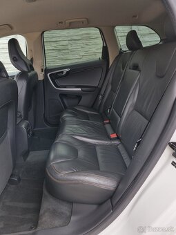 VOLVO XC60 .. 2,4D5 .. AWD .. Top stav .. - 11