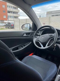 Hyundai Tucson - 11