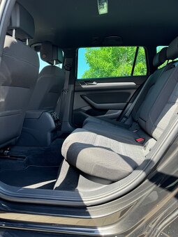 Volkswagen Passat B8 2.0TDI - 11