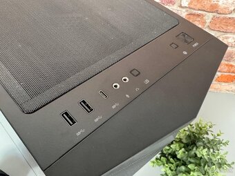 Ryzen 9 7950X3D\64GB\RTX 5080\SSD\1200W Zdroj - 11