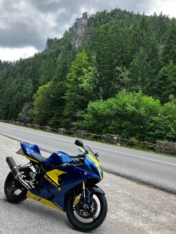 Suzuki GSX-R 600 - POUZE 17 000 KM - 11