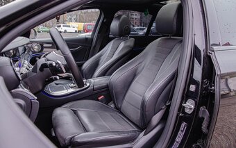 Mercedes-Benz E trieda Sedan 350 BlueTEC - 11