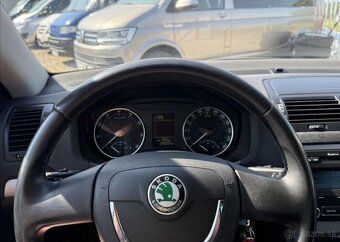 Škoda Octavia 1,4 TSI ELEGANCE SERVISKA benzín manuál 90 kw - 11