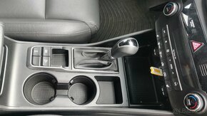 Hyundai tuscom - 11