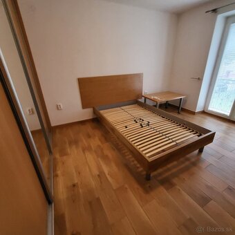 Prenájom 2 izbový byt, balkón na Štefánika (Staré sídlisko) - 11