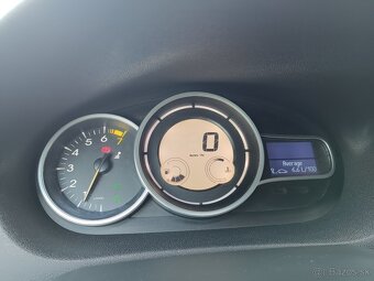 Renault Megane 1.6 benzin - 11