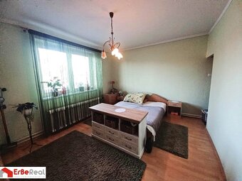 Predaj 3 izbového RD s altánkom, garážou a záhradou - 11