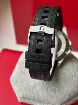 Omega Seamaster 300M, Rubber Strap, 42mm - 11