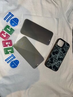 iPhone 15 128GB - 11