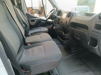 Renault Master 7-miest na sedenie - 11