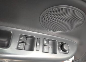 Volkswagen Golf Plus Cross - 11