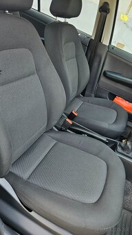 Škoda Fabia Combi 1.4 16V Elegance - 11