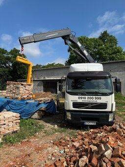 Auto s hydraulickou rukou, nakladna doprava - 11