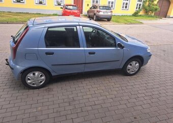 Fiat Punto 1,2 i benzín manuál 44 kw - 11