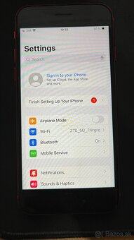 Apple iphone SE 2020 128GB Red - cerveny - 11