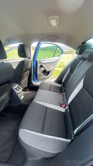 Octavia 1.6 TDI JOY DSG - 11