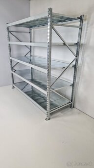 Priemyselný policovy regal , regale. - 11