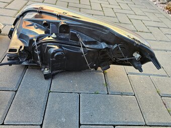 Xenony original Volvo XC60 ako nove, neposkodene - 11