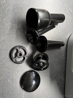 Kuchynský robot Kenwood Chef Elite - 11