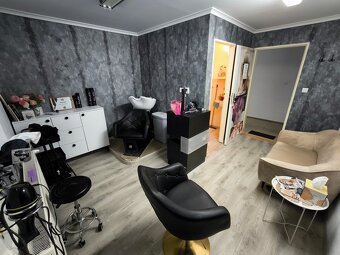 BUDOVA O VEĽKOSTI 860 M2 CENTRE - KOMENSKÉHO, SVIDNÍK - 11