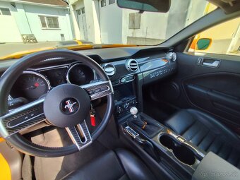 Ford Mustag GT 4,6 V8 - 11