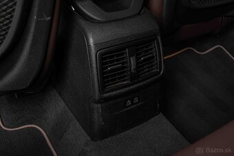 BMW X1 xDrive 25d xLine A/T / ODPOČET DPH - 11