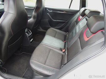Škoda Octavia 3 RS Challenge 2.0 TDI – Dynamika a komfort v - 11
