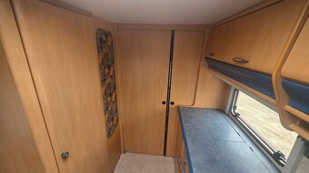 Obytny prives Hobby 440 - predstan + strieska, bojler - 11