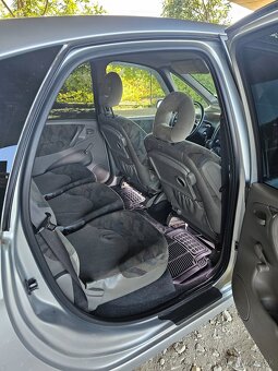 Citroen Xara Picasso 1.8 benzín 85 kw 2003 ročník - 11