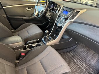Hyundai i30 1.4i MPI DOHC CVVT Comfort - 11