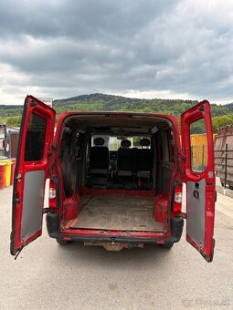 Renault Master 2.5 dCi, 73kW, 2006 – Pracant vo forme - 11