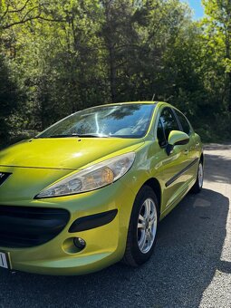 PEUGEOT 207 - 11