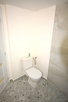 Priestranný 2-izbový byt na Rampovej - 11