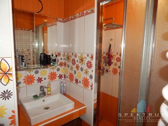 EXKLUZÍVNE-SPEKTRUM REALITY- Na predaj rodinný dom s pozemko - 11